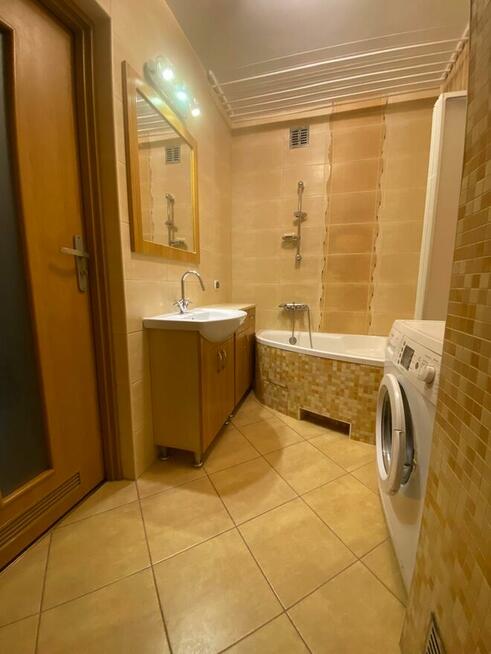 Do wynajęcia pokój w mieszkaniu 3 pokojowym ul.Pszona Kraków