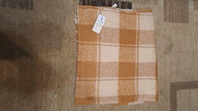 Sprzedam nowe Szaliki damskie