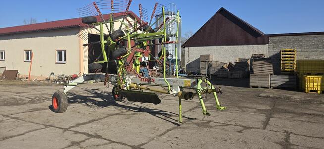 Zgrabiarka dwukaruzelowa claas liner 680 profil