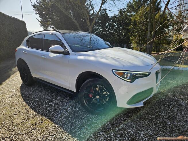 Alfa Romeo Stelvio 2.0 280 KM z 2018 roku bogate wyposażenie