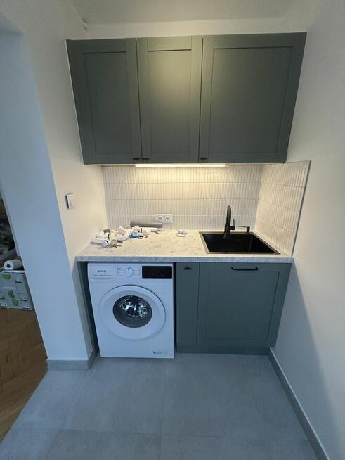 Składanie mebli z paczek i montaż