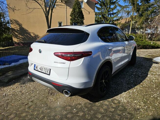 Alfa Romeo Stelvio 2.0 280 KM z 2018 roku bogate wyposażenie