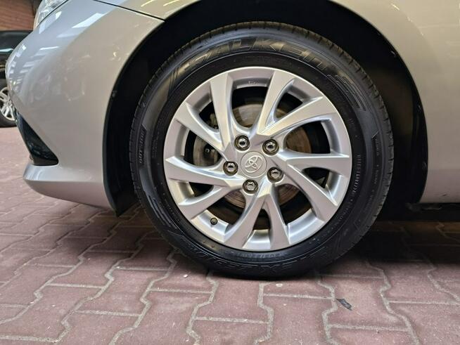 Toyota Auris 1.8 136KM Hybrid Kamera, Navigacja, Asyst. Pasa, Grzane Fotele