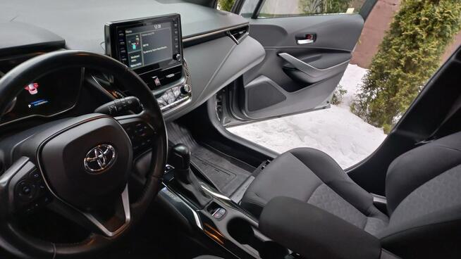 Toyota Corolla Comfort e-CVT 1.8 Hybryda Pełna historia ASO FV23%