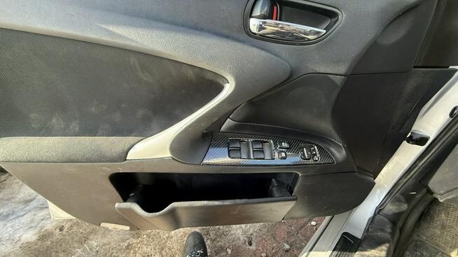 Lexus IS 2.5v6 automat 208 KM xenon CarPlay ledy okazja zamiana 6m-c gwarancji