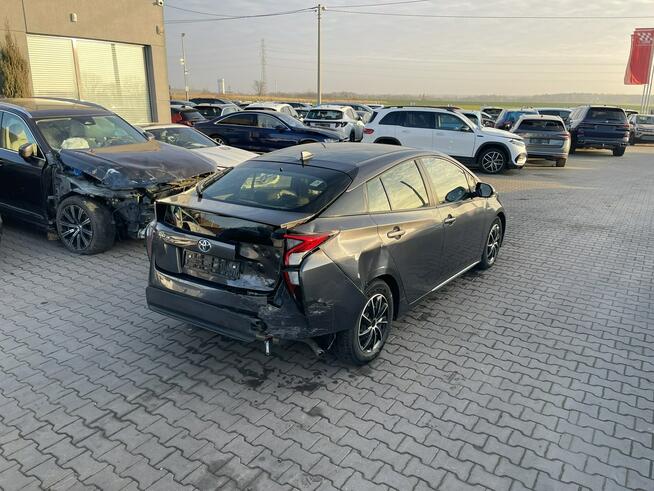 Toyota Prius Hybryda LPG Automat Kamera Aktywny tempomat 122KM