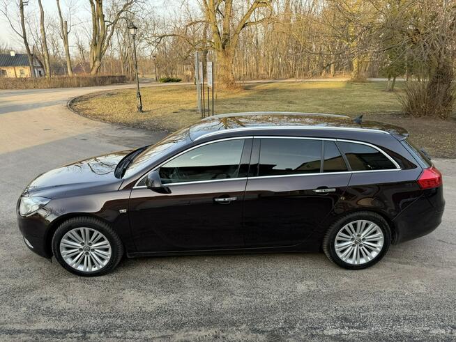 Opel Insignia Cosmo Sport Tour 2.0 CDTI 195KM Navi Alu 18'' Xenon 4x4 Automat Radar