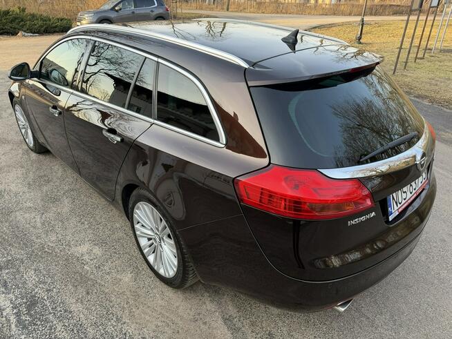 Opel Insignia Cosmo Sport Tour 2.0 CDTI 195KM Navi Alu 18'' Xenon 4x4 Automat Radar