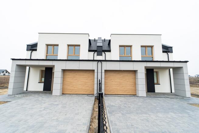 Domy w zabudowie bliźniaczej Osiedle Bajkowe