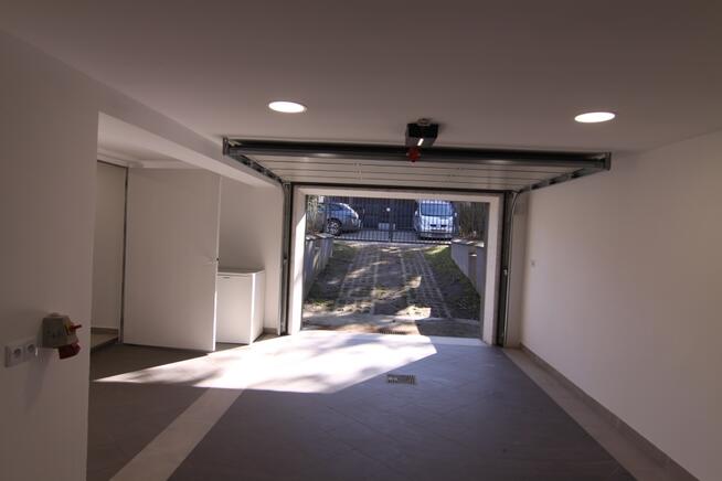 Dom Kraków Fałecka ( kliny ) bezpośrednio