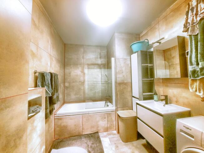 Salon z aneksem 2 pokoje miejsce postojowe 2020 r