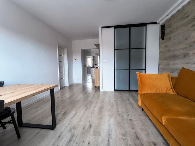 3 pokoje | kuchnia | 2 x WC | garaż | klimatyzacja