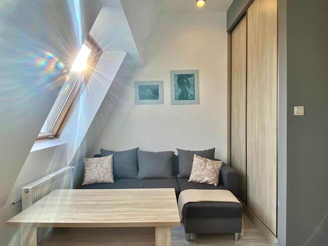 Przestronna kawalerka z klimatyzacją