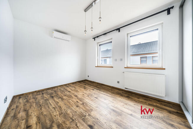 Dom Dachowa gm. Kórnik, Turkusowa