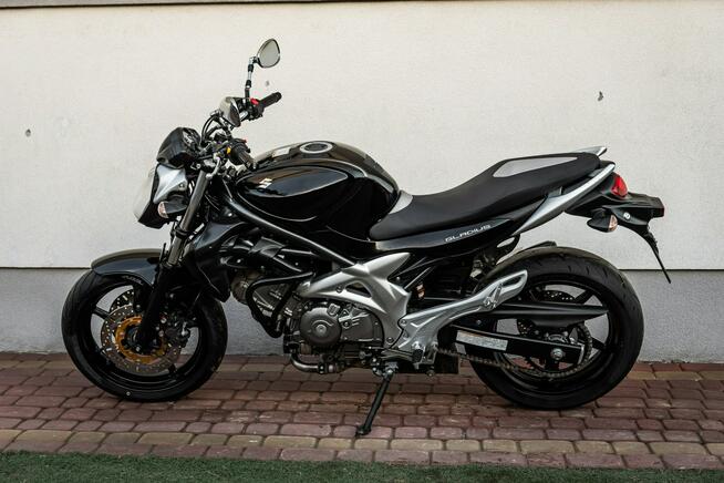 Suzuki Gladius 650 R 2009 ABS MAŁY PRZEBIEG Transport Największy Wybór W PL