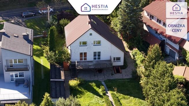 Dom z ogrodem na obrzeżach miasta