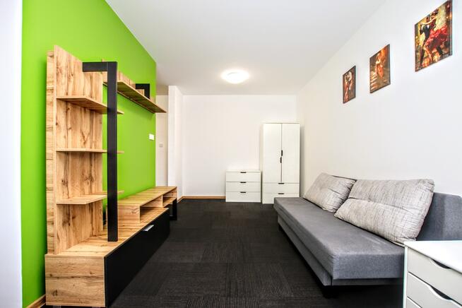 z ogródkiem/tarasem, komórką lok.