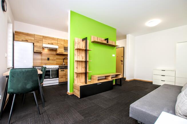 z ogródkiem/tarasem, komórką lok.