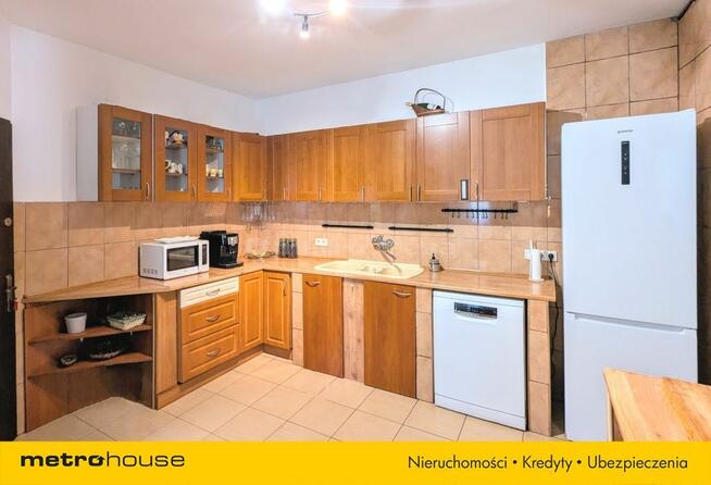 Dom wolnostojący z garażem - Parnowo