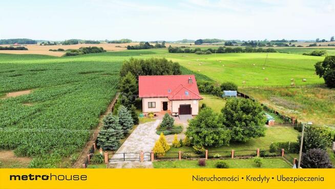 Dom wolnostojący z garażem - Parnowo