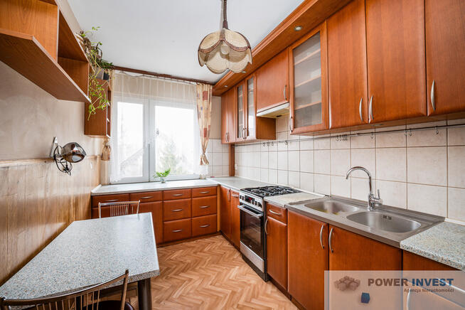 Przestronne 4 pokoje z balkonem i parkingiem