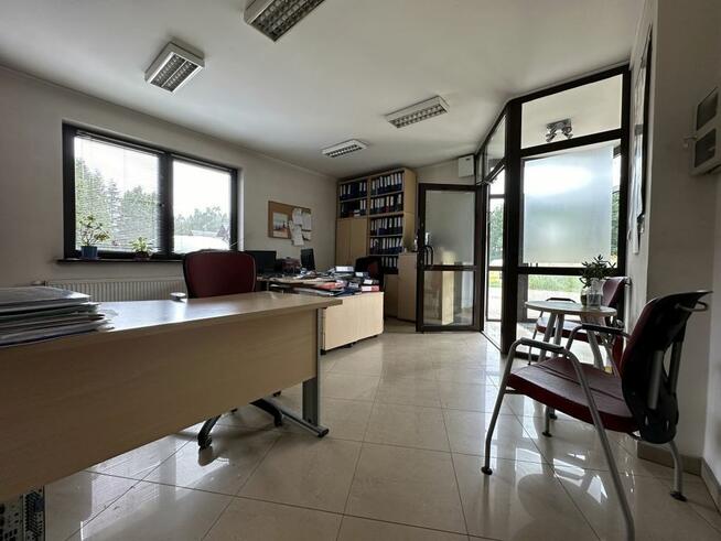 Budynek biurowo-magazynowy w Pszczynie