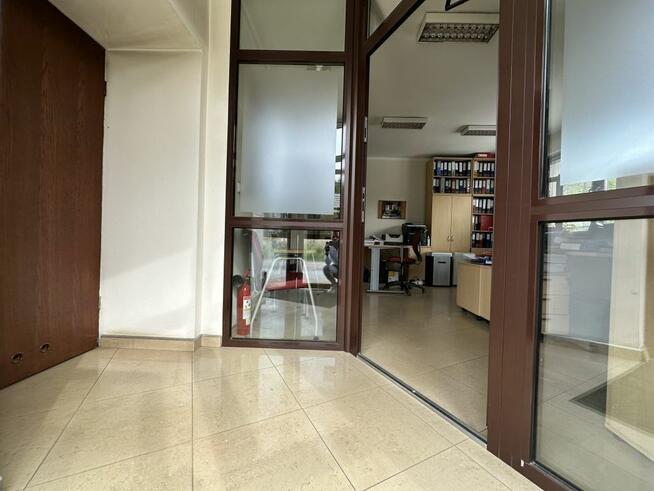 Budynek biurowo-magazynowy w Pszczynie