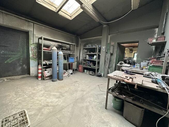 Budynek biurowo-magazynowy w Pszczynie