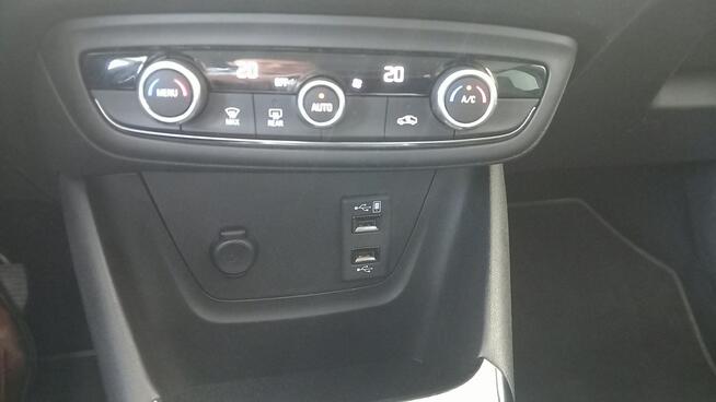 Opel Crossland X 1.2 130 kM, Elegance + pakiet Ultimate