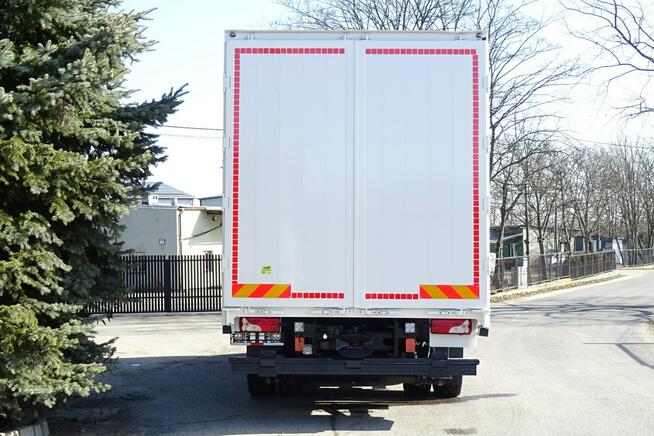 Scania P250 EURO 6 firanka z windą , sypialna sprowadzony