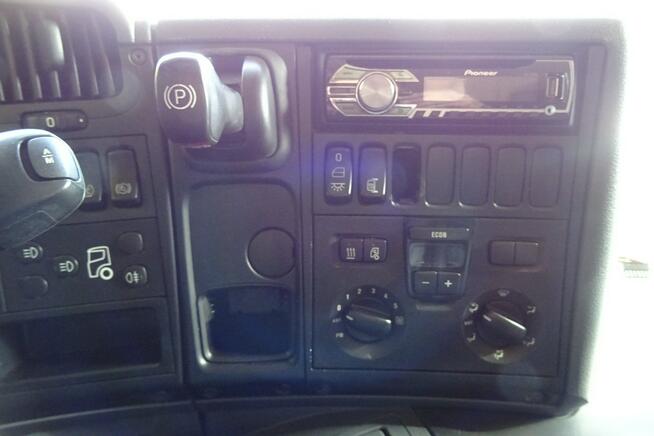 Scania P250 EURO 6 firanka z windą , sypialna sprowadzony