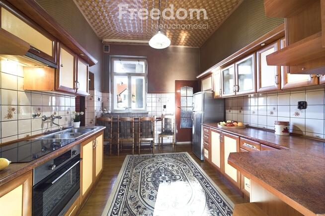 Duże mieszkanie z ogródkiem