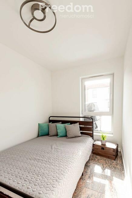 2 pokojowe mieszkanie, miejsce postojowe, komórka