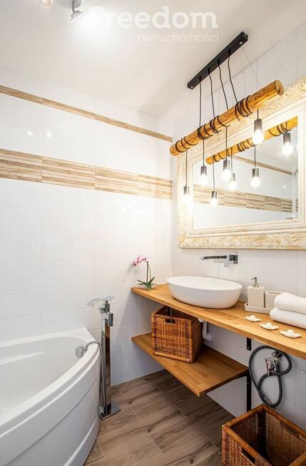 2 pokojowe mieszkanie, miejsce postojowe, komórka