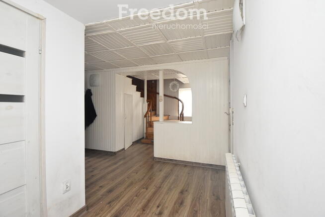 Rodzinny dom z dużą działką budowlaną