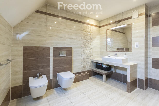 Rodzinny dom z ogrodem - spokojna dzielnica