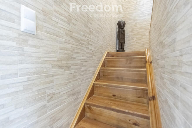 Rodzinny dom z ogrodem - spokojna dzielnica