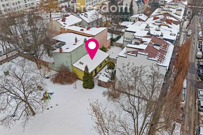 Oficyna 67m² + działka 200m²