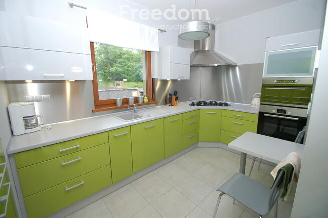 Ładny dom w spokojnej okolicy