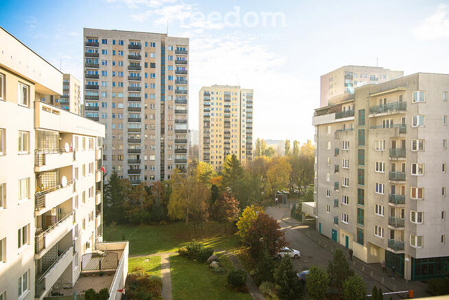 Do wynajęcia jasna kawalerka, Metro Wilanowska