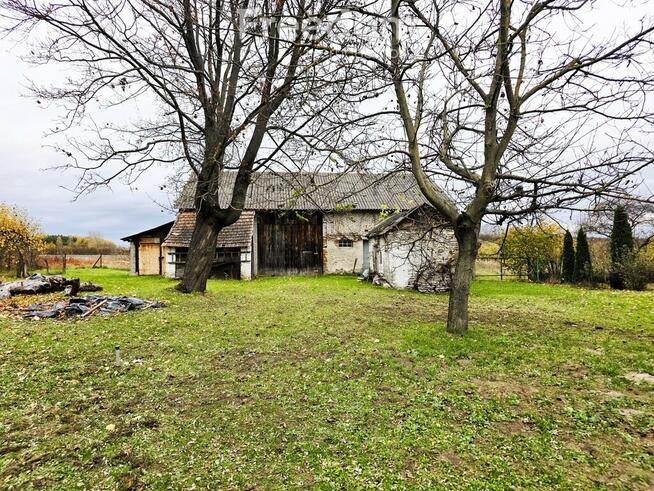Dom w Szyszczycach z dużym ogrodem