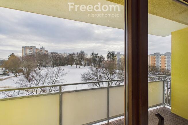 Komfortowe 60 m² z dużym balkonem.