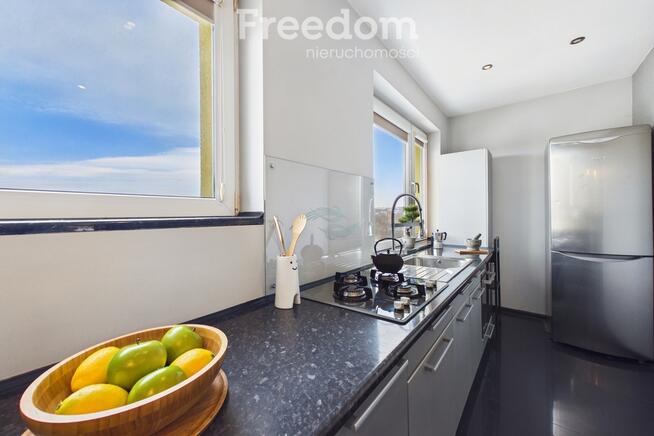 Komfortowe 60 m² z dużym balkonem.