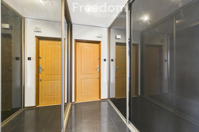 Komfortowe 60 m² z dużym balkonem.