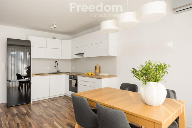 Jasne 3 pokoje z dużym tarasem