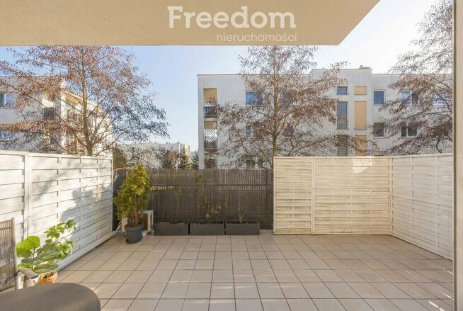 Jasne 3 pokoje z dużym tarasem