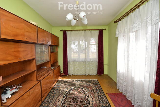 Rodzinny dom na obrzeżach miasta