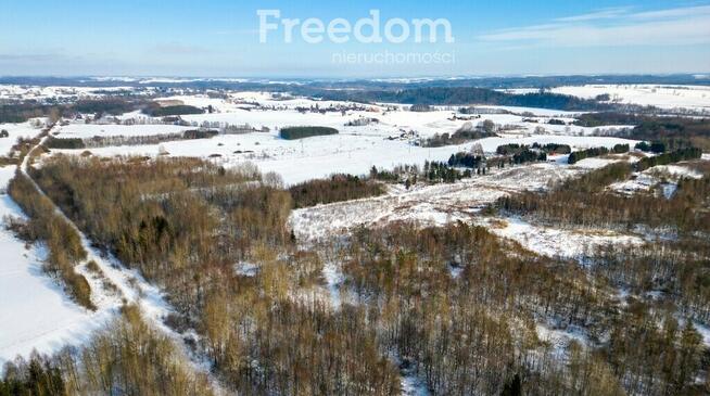 Malownicza działka 750m od jez Narie Warmia Mazury