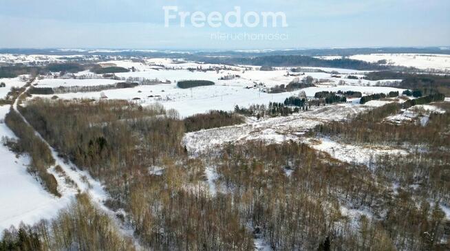 Malownicza działka 750m od jez Narie Warmia Mazury