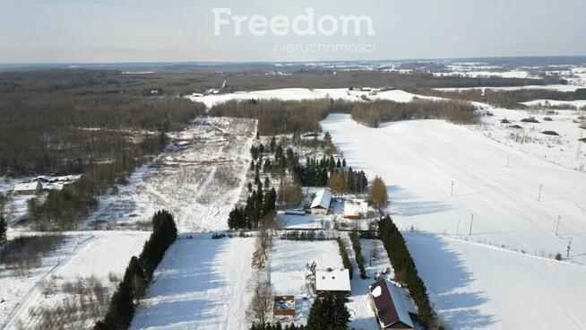 Malownicza działka 750m od jez Narie Warmia Mazury